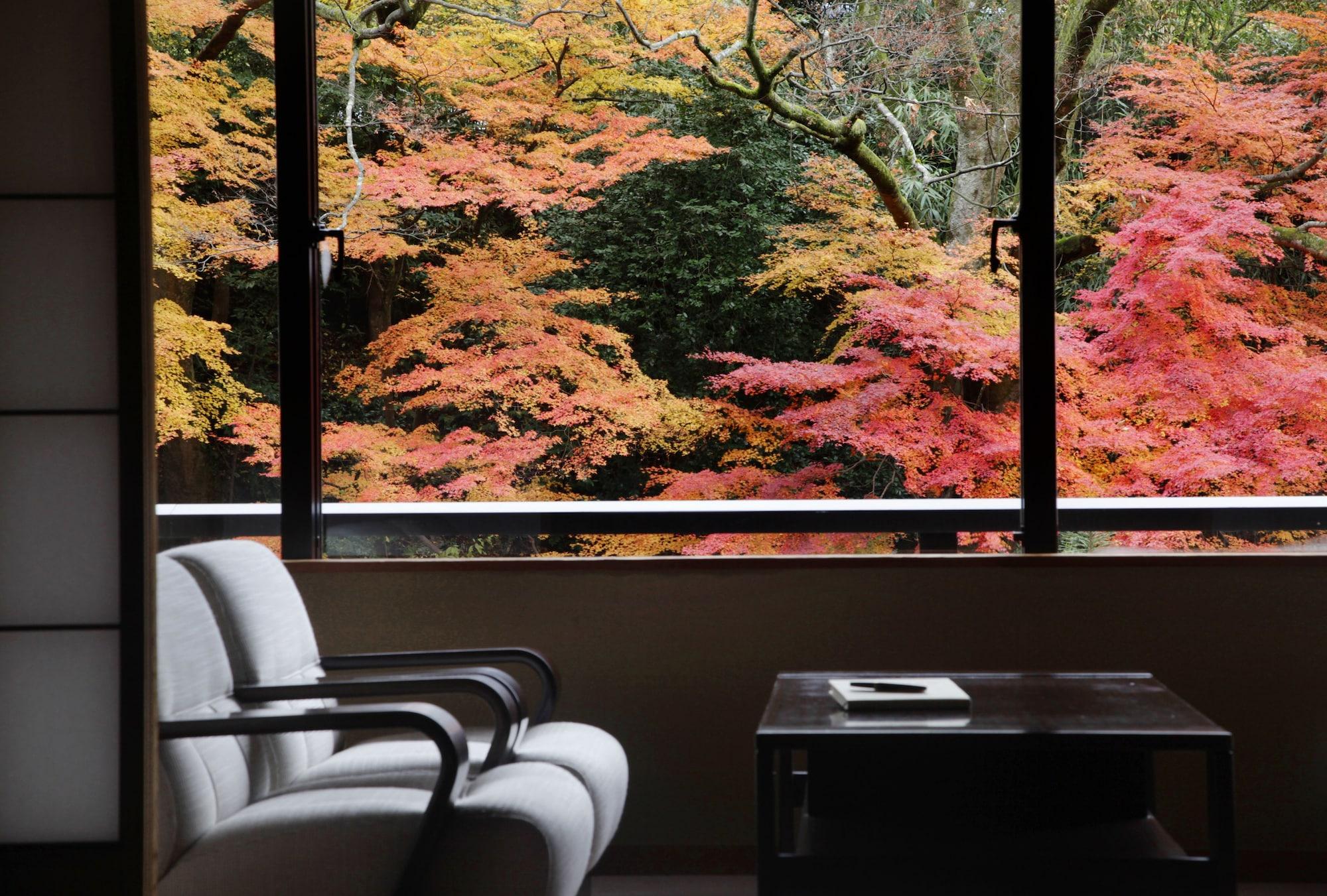 Yamanakaonsen Hanamurasaki Kaga  Bagian luar foto