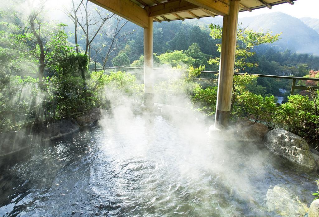 Yamanakaonsen Hanamurasaki Kaga  Bagian luar foto